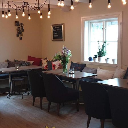 Strandterrassen Hostel Granna ภายนอก รูปภาพ