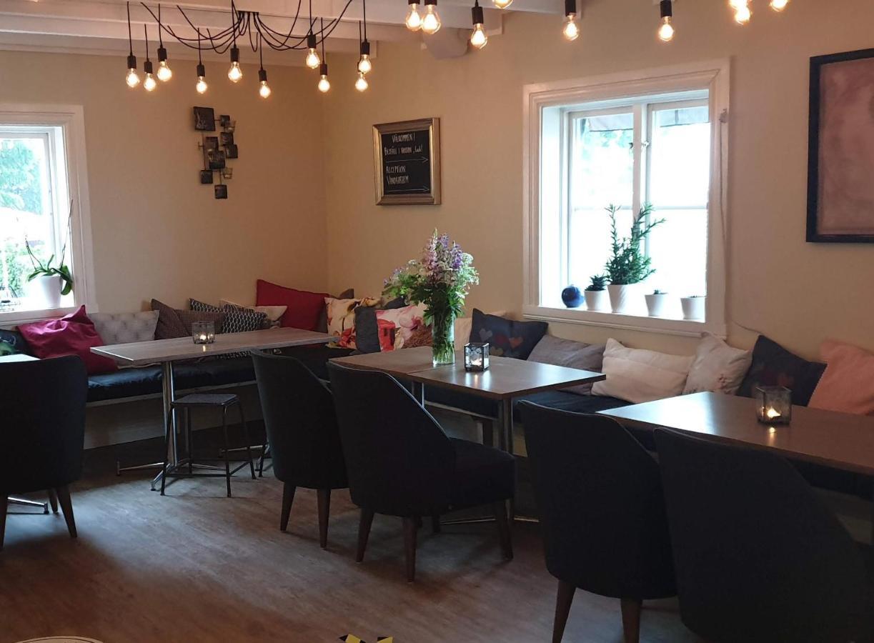 Strandterrassen Hostel Granna ภายนอก รูปภาพ
