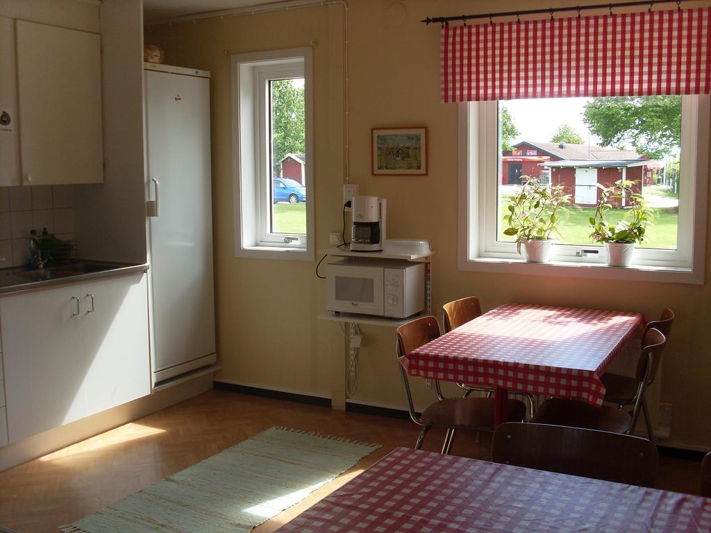 Strandterrassen Hostel Granna ภายนอก รูปภาพ